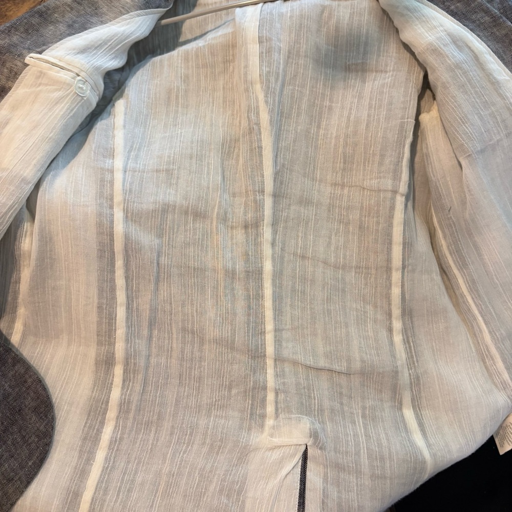 Elizabeth and James Textured‎ Gray Blazer - Picture 7 of 11